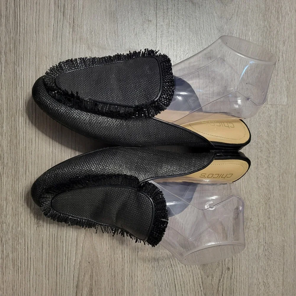 Chicos Raffia Fringe Mules Black Flat Slip On Shoes 8.5 Casual Textured Vacation - Picture 7 of 8
